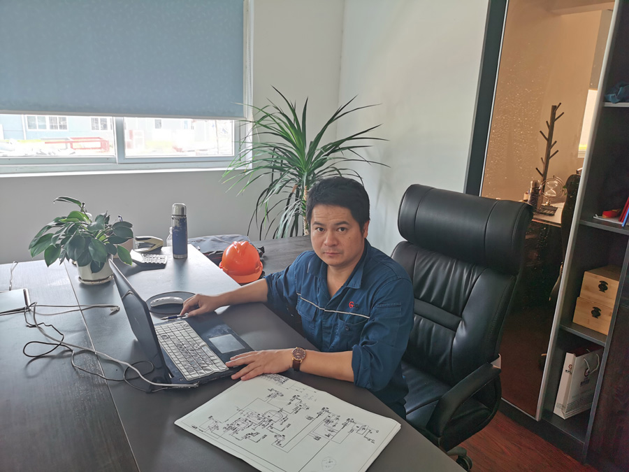 2022年度pa电子医药金穗奋斗者——邱财运